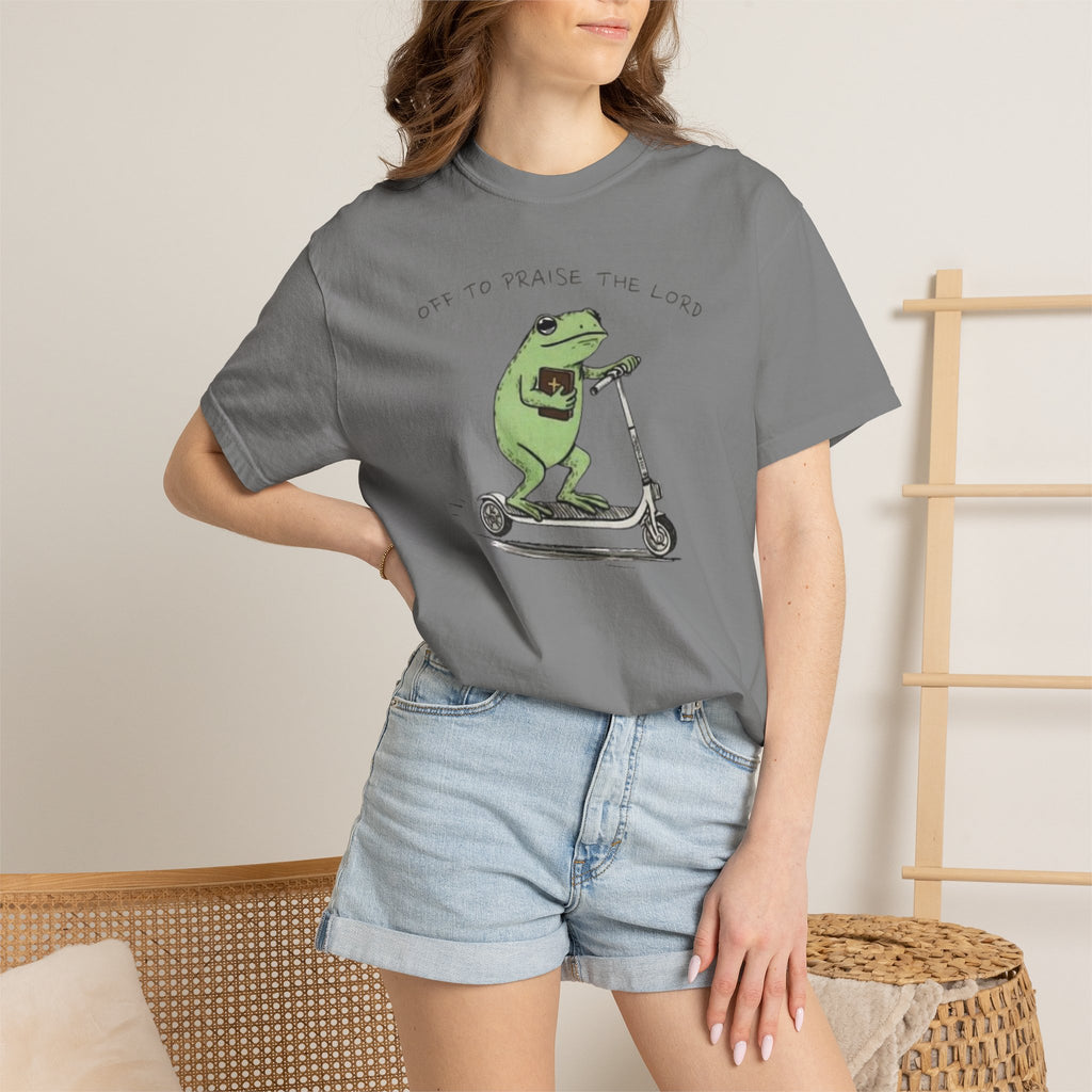 "off to praise the Lord" Frog - Garment-Dyed T-shirt